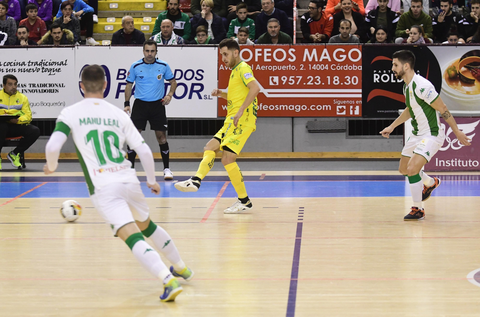 Las imágenes del Córdoba Futsal-Jaén Paraíso Interior