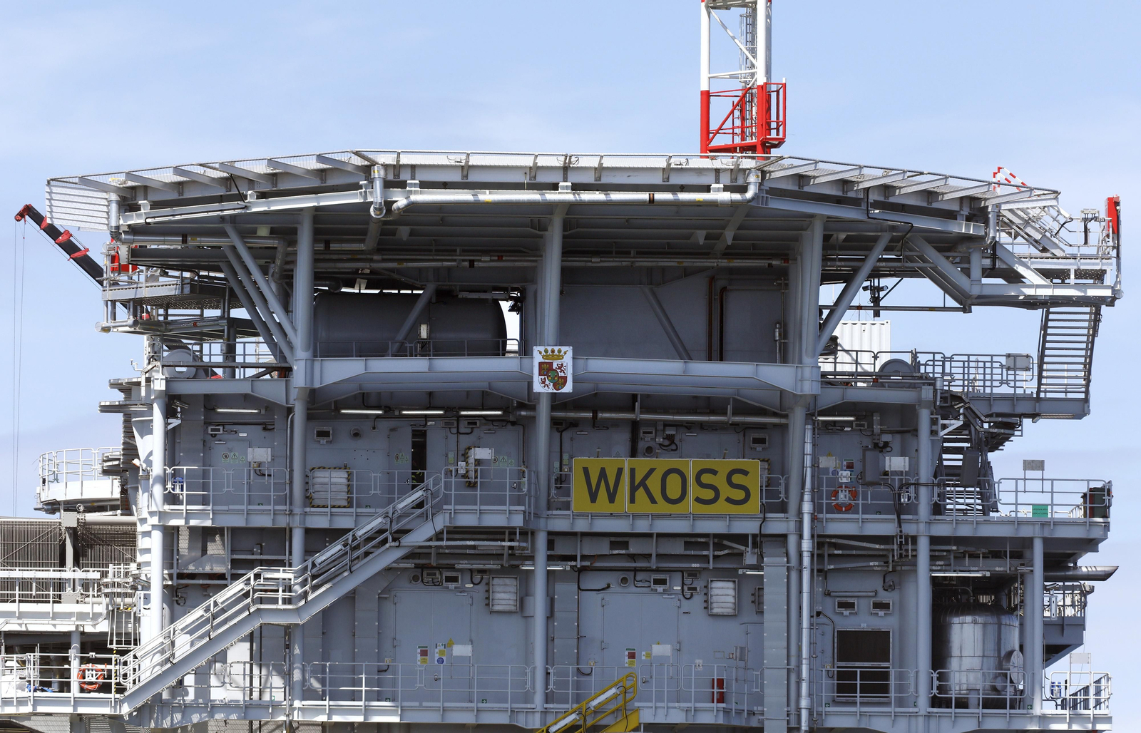 Puerto Real, presente en la estación eólico marina Wikinger