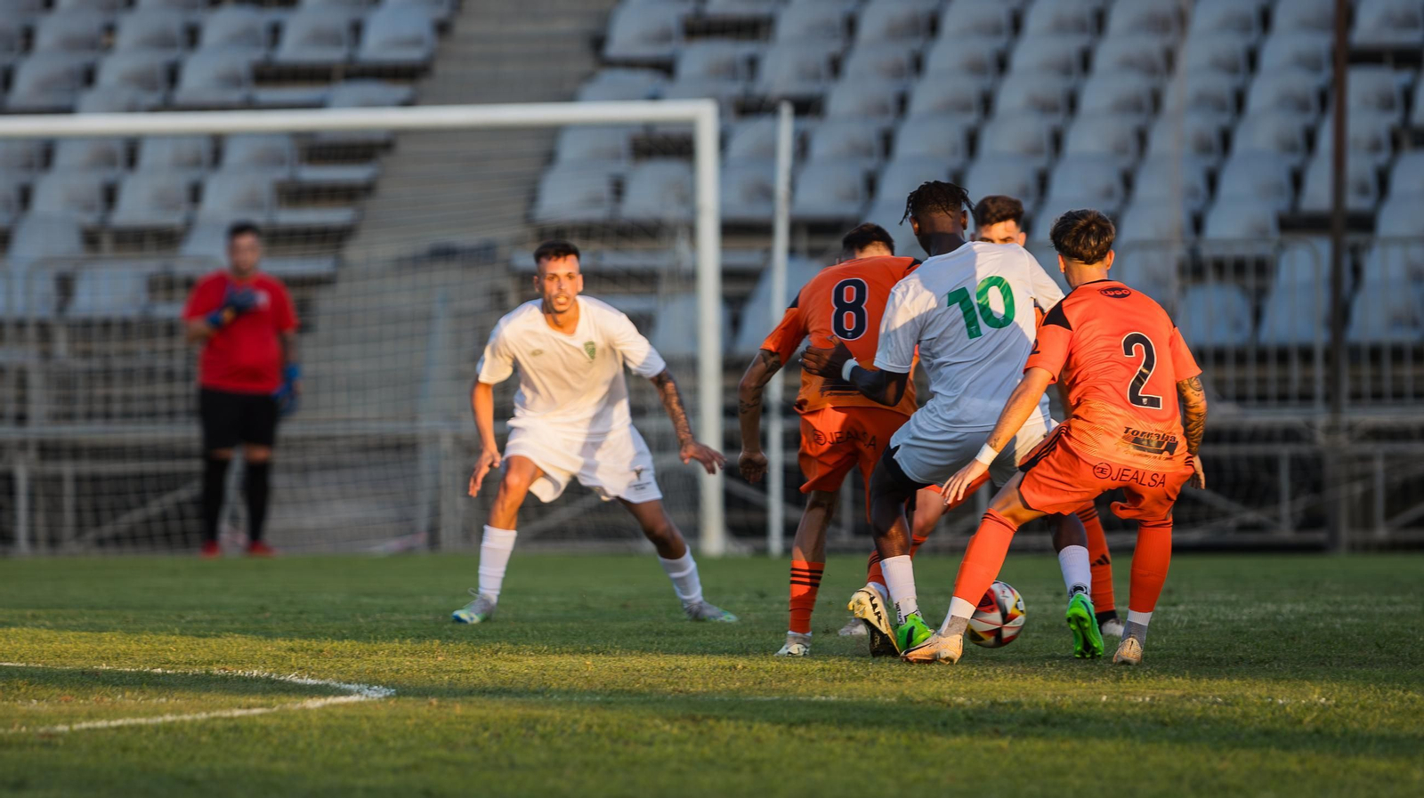 Las imágenes del triunfo del Xerez CD en el Trofeo Antonio Moure