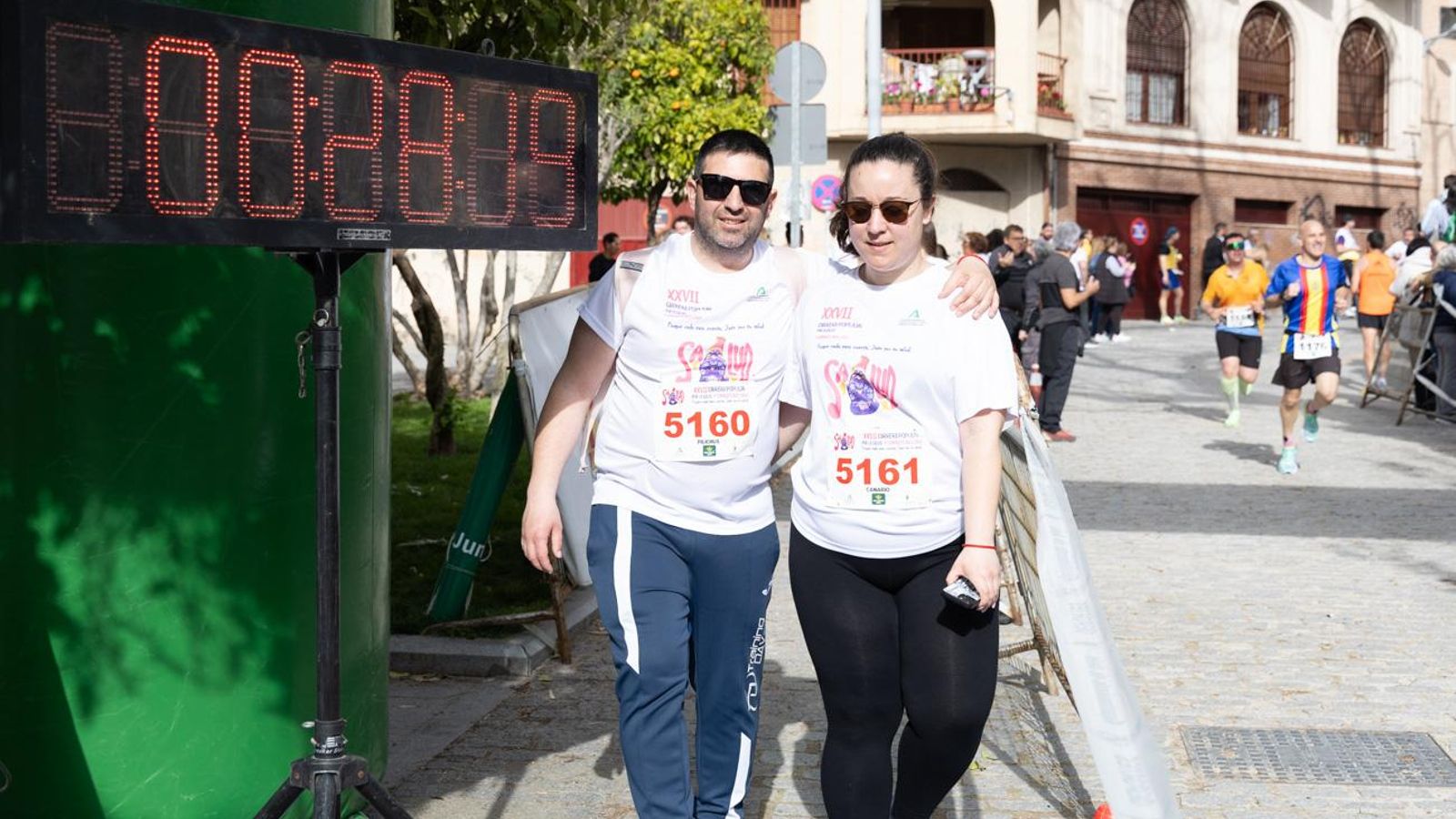 Más de 2.100 participantes corren para promover la salud en Jaén, en imágenes (1)