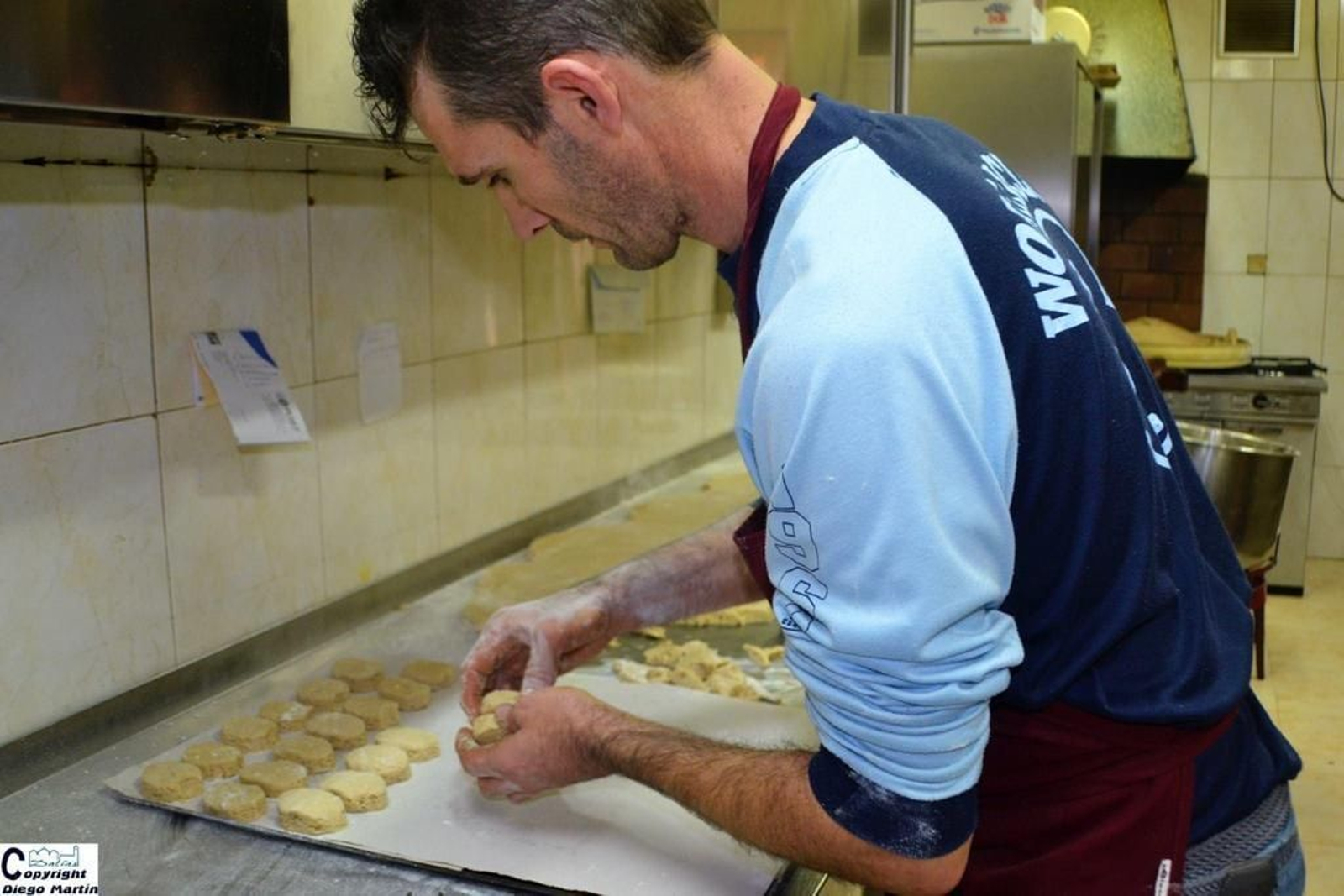 Vea cómo realiza de forma artesanal la Pastelería Escobar sus mejores dulces