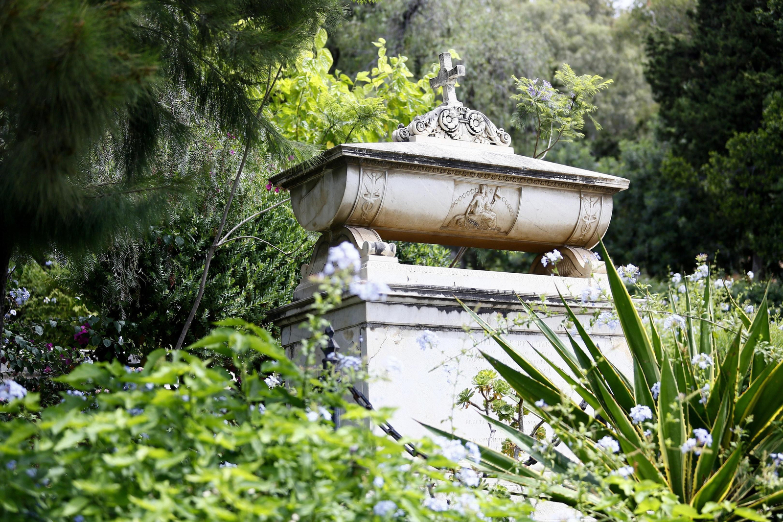 El cementerio Inglés de Málaga, en fotos