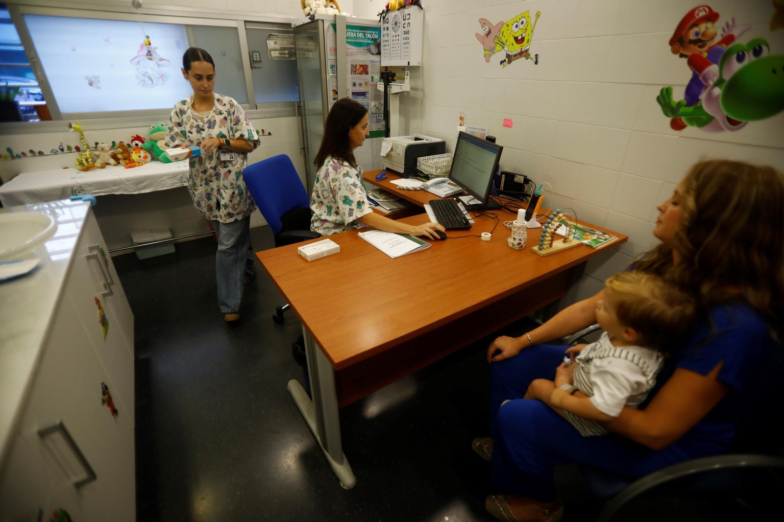 El inicio de la campaña de vacunación contra la gripe, en imágenes