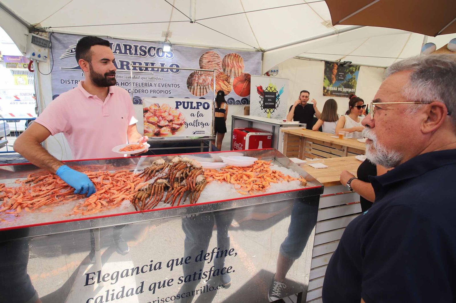 Imágenes del ambiente en la Feria de la Tapa de Huelva