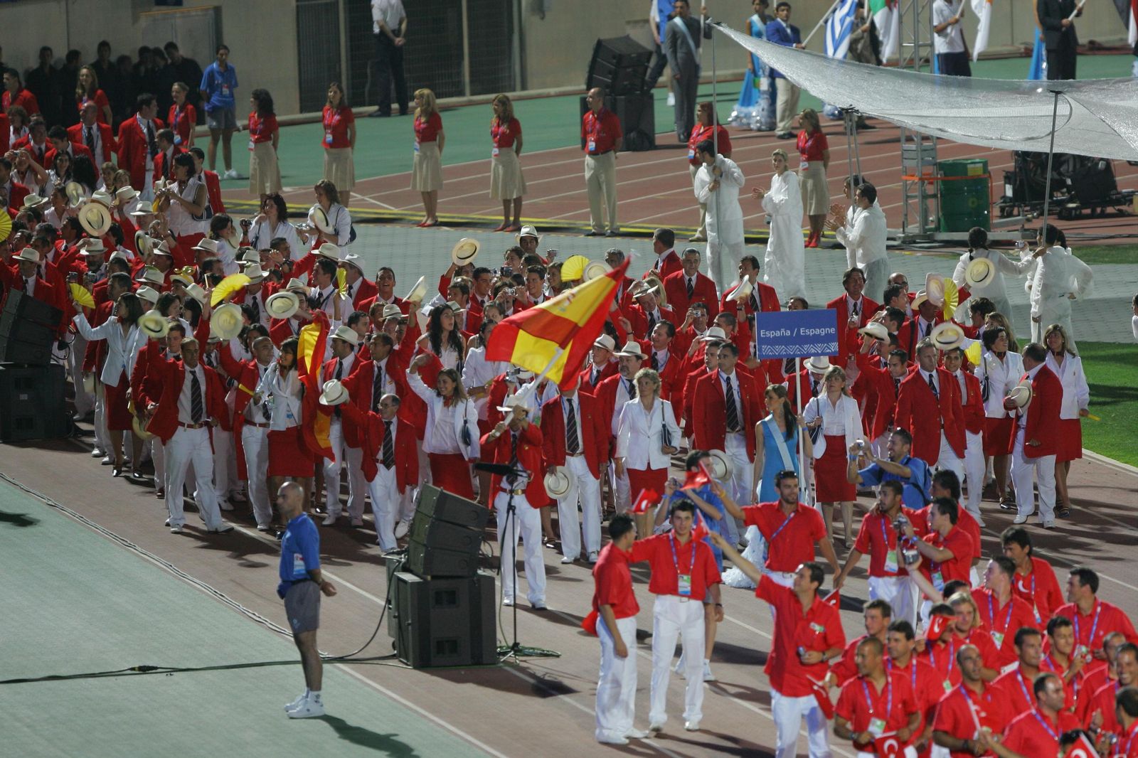 La delegación española durante la ceremonia de inauguración de los Juegos Mediterráneos de Almería 2005.
