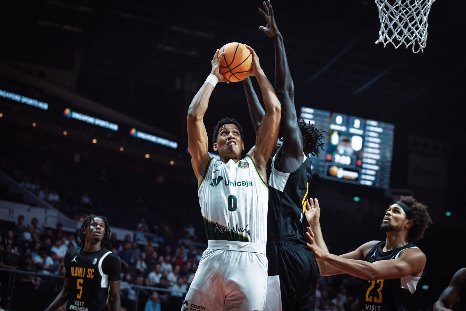Las fotos del Unicaja - Al Ahli de la Copa Intercontinental de baloncesto
