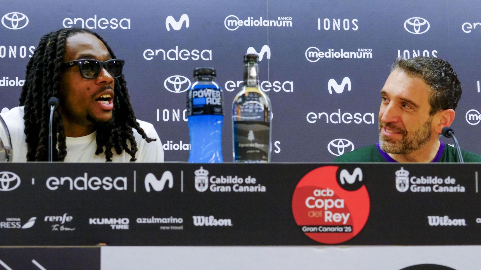 El Unicaja, campeón de Copa: Todas las imágenes del partido, la fiesta y la llegada a Málaga