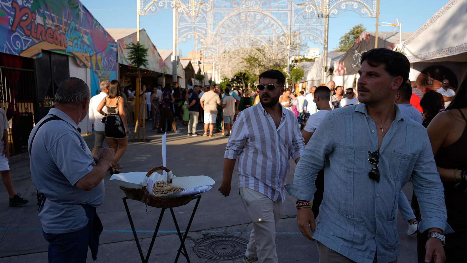 Búscate el Miércoles en las fotos de la Feria Real de Algeciras