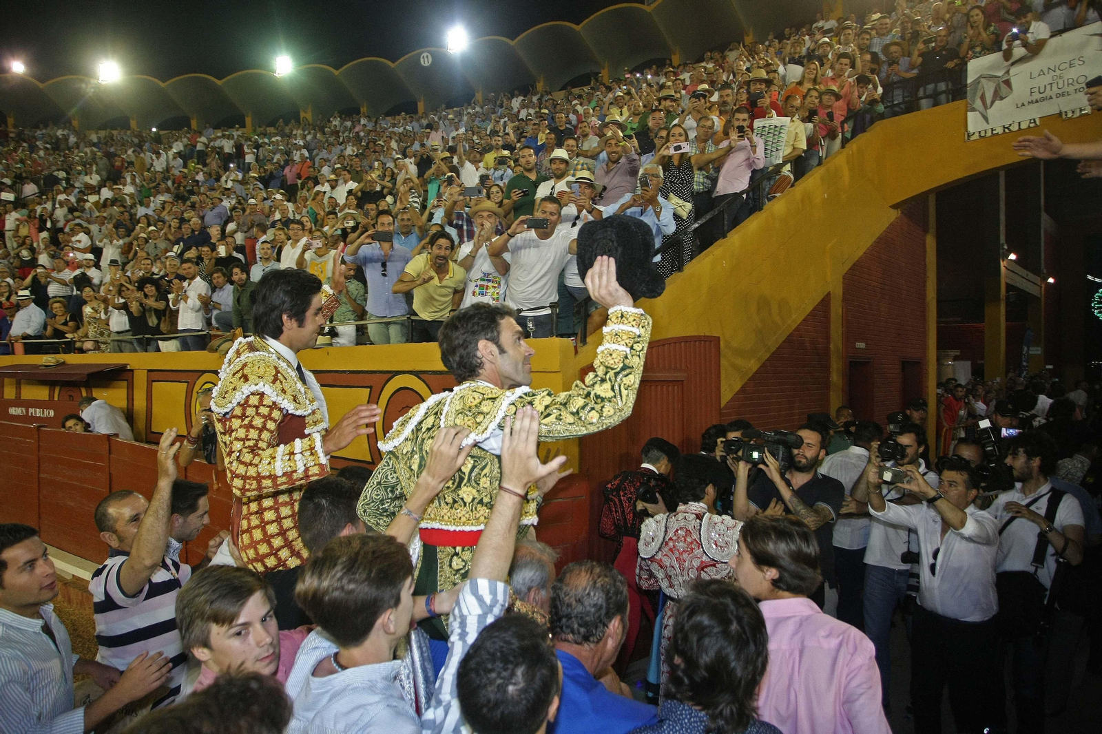 Las imágenes de la reaparición de José Tomás en Algeciras