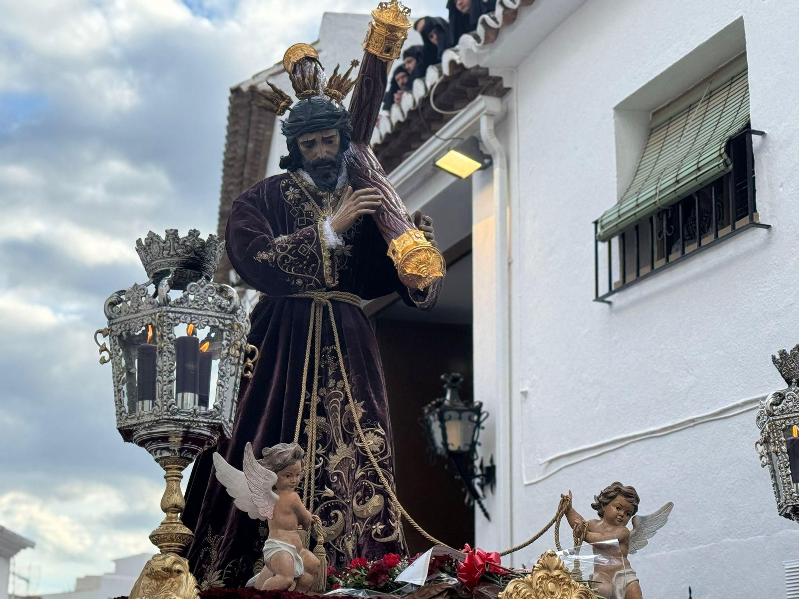 El Nazareno el Jueves Santo en Mijas, en imágenes