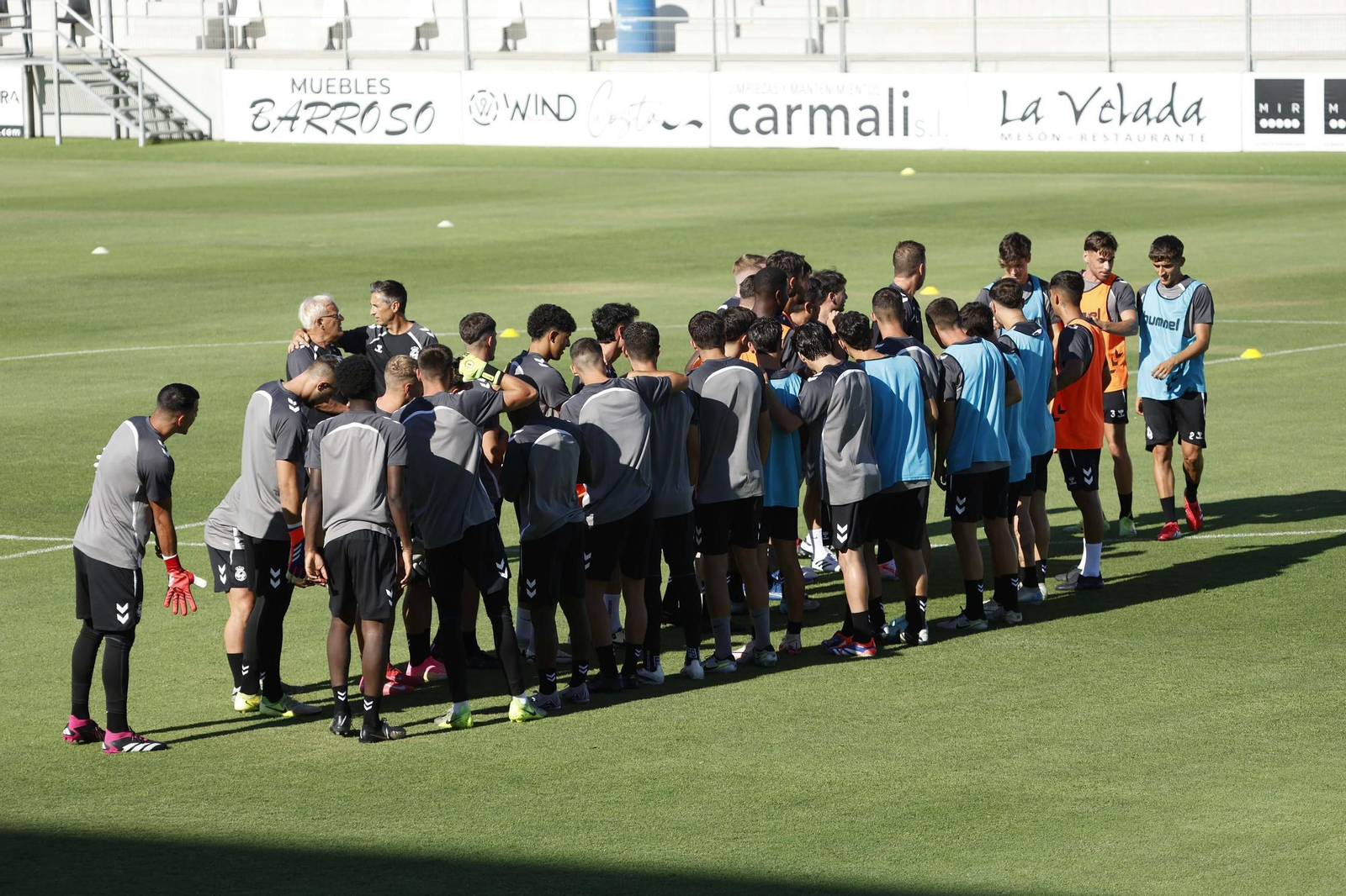 Las fotografías del primer entrenamiento de la Balona 2025-2026