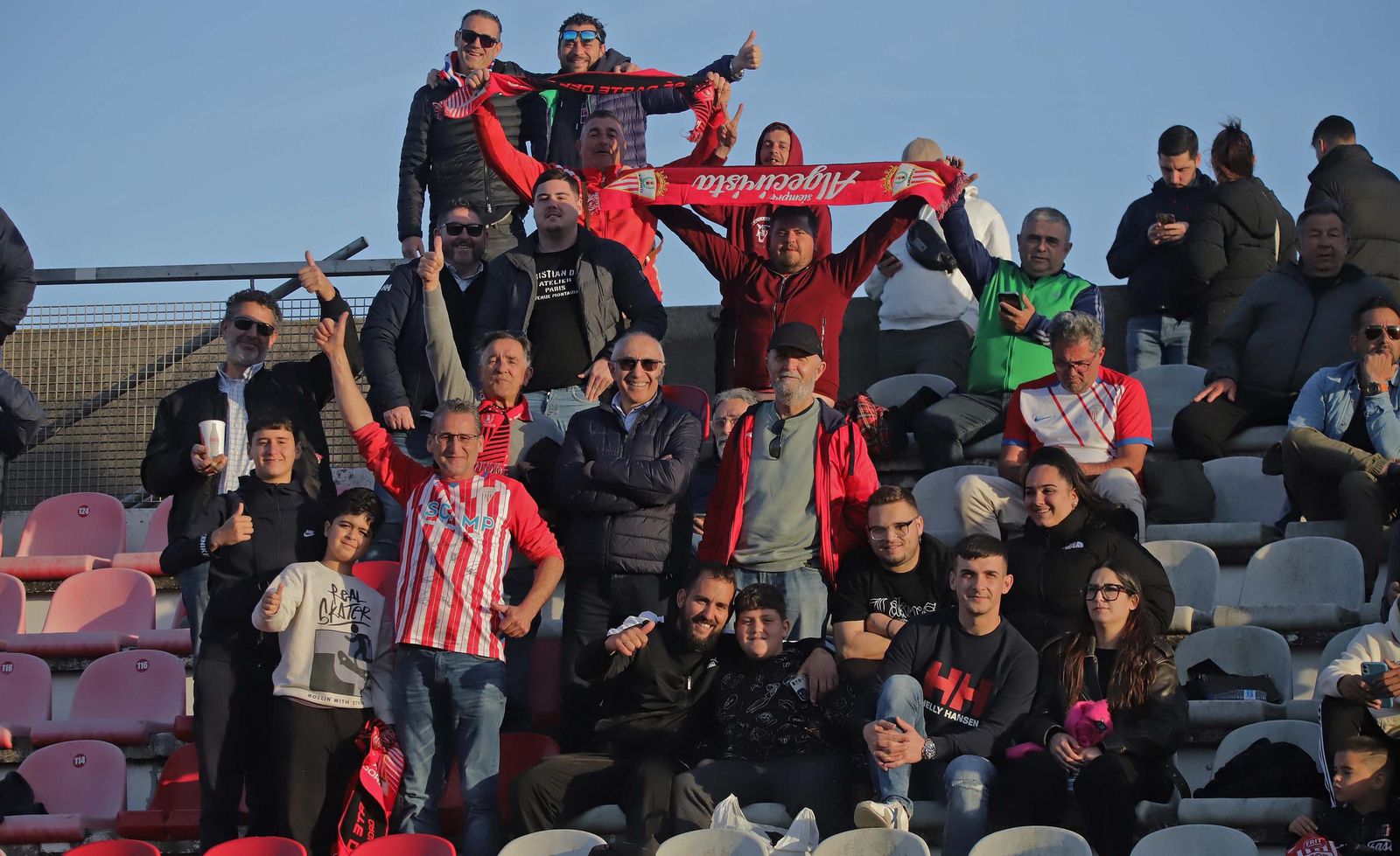 Búscate en el Nuevo Mirador durante el Algeciras - Sanluqueño de Primera Federación