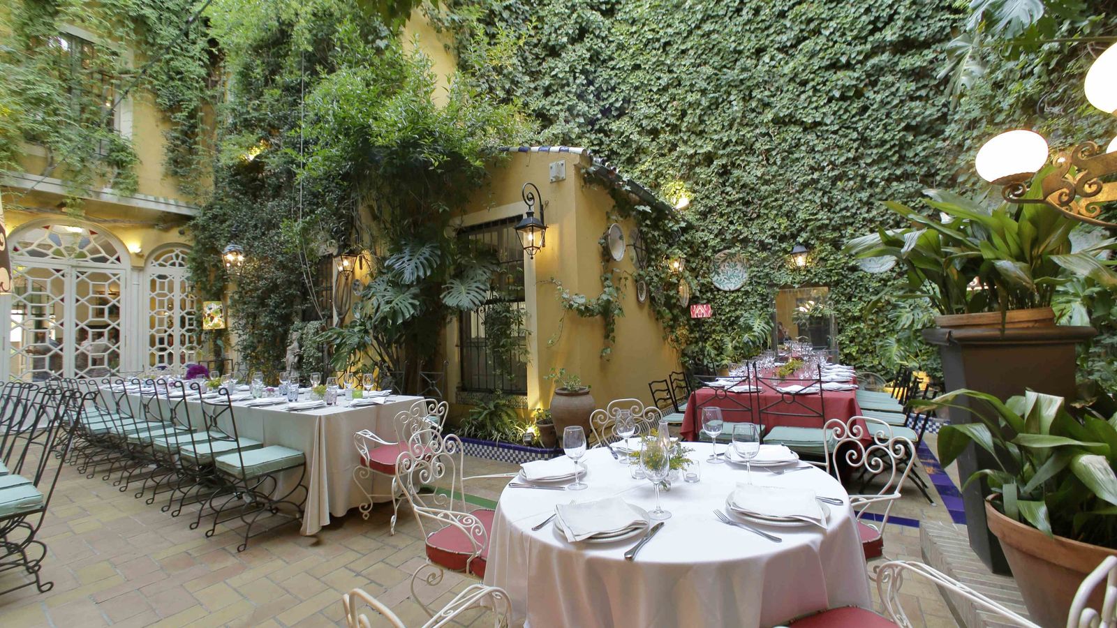 Casa Manolo León es uno de los restaurantes que participa en la iniciativa.