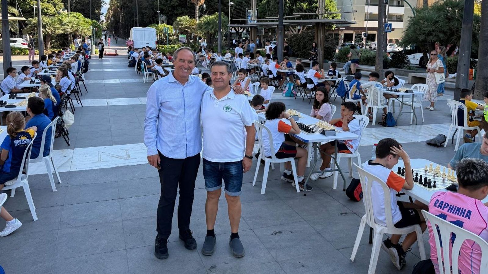 Antonio Casimiro y José Juan Rubio, presentes en la competición escolar.