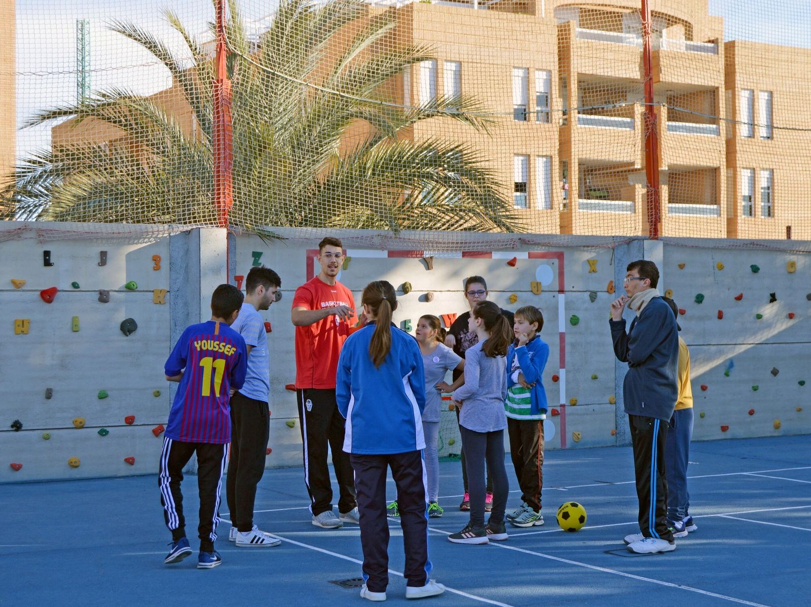 Jóvenes de la asociación Down en una actividad