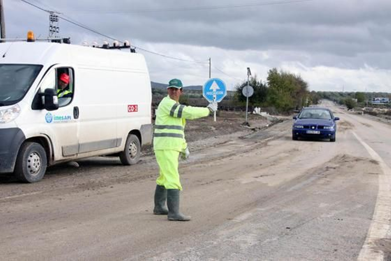 El agua provoca destrozos en Monturque.

Foto: Rafael Salido