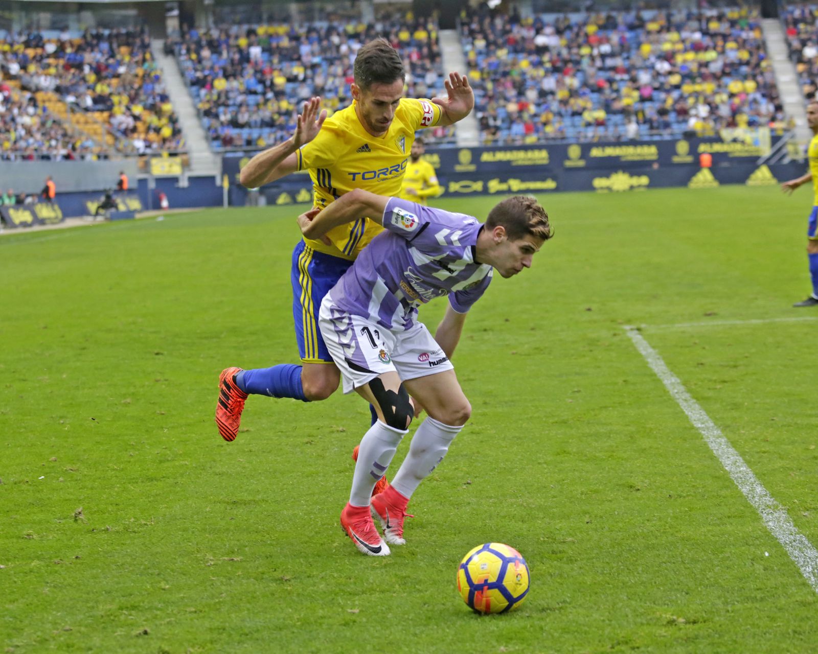 El Cádiz CF-Valladolid, en imágenes