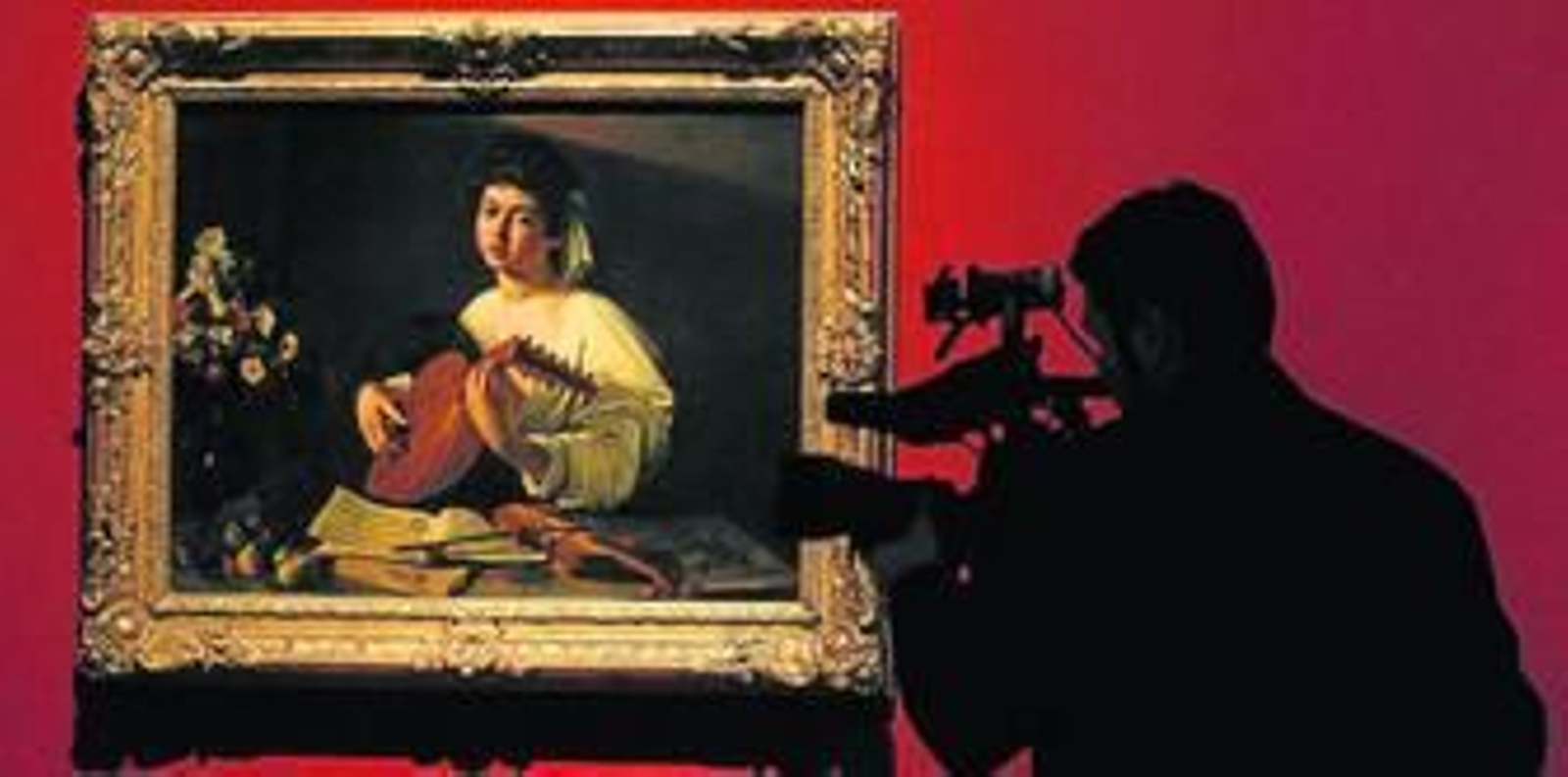 1. El 'Tañedor de laúd' de Caravaggio, una de las obras más destacadas de la exposición. 2. 'Catalina II la Grande', de Giovanni Battista Lampi. 3. Un joven contempla el cuadro 'Cuadrado negro', de Malevich. 4. Imagen de la escultura 'La Magdalena penitente', de Antonio Canova.