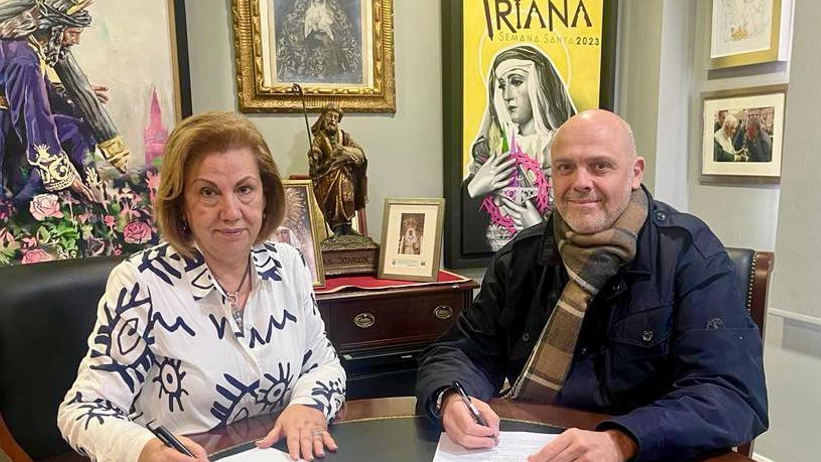 Firma del contrato entre ambas partes