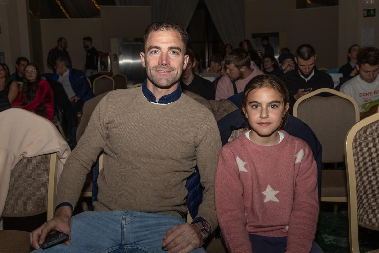 El boxeo solidario de la VI velada White Collar Boxing cautiva al público de Jaén