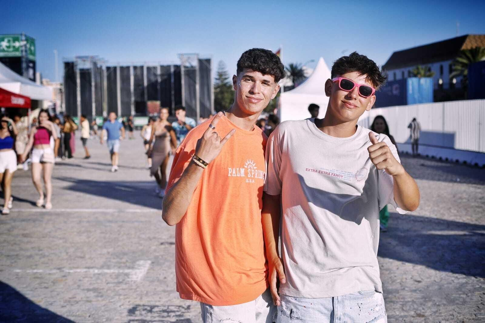 Búscate en el concierto de Myke Towers en el muelle de Cádiz