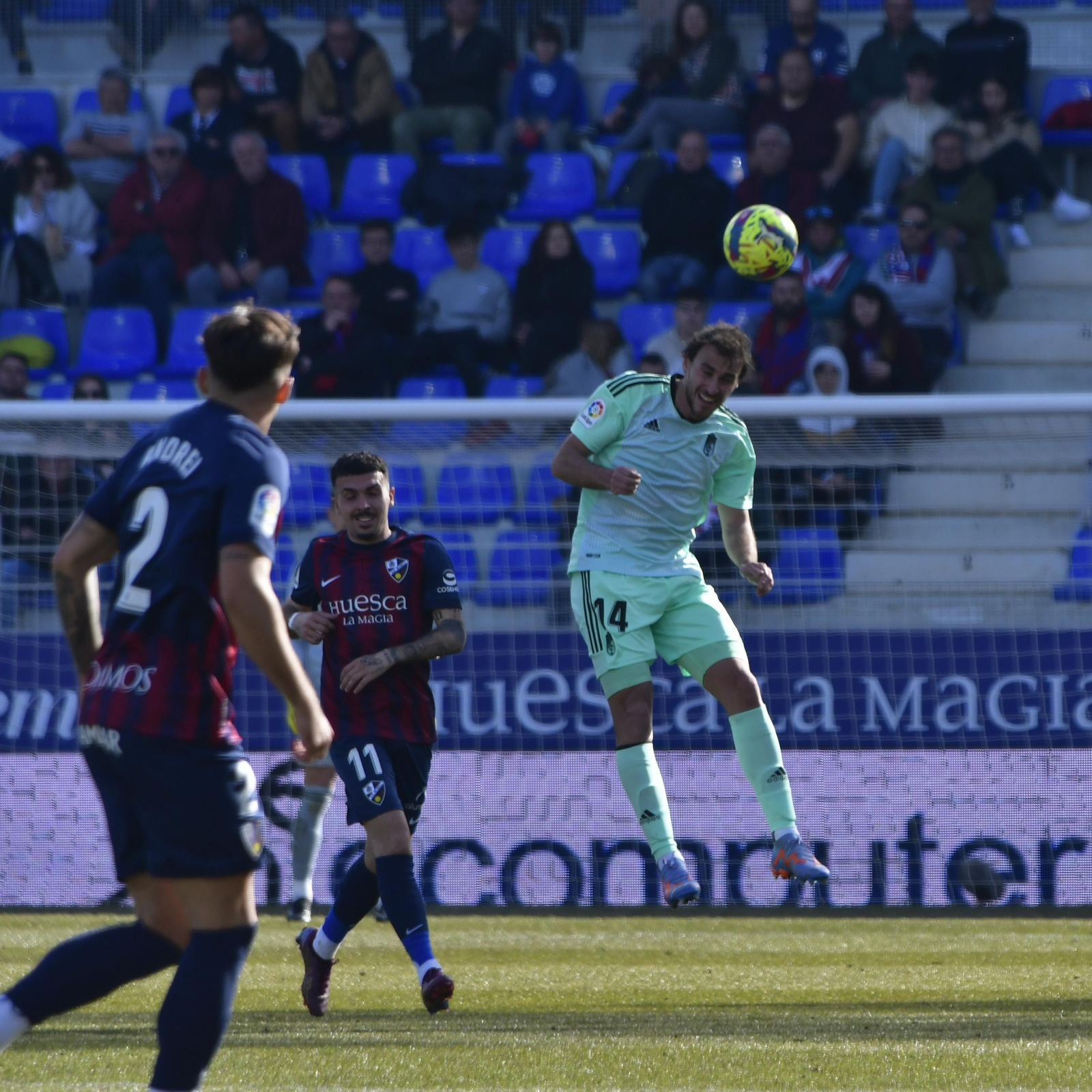 El Huesca-Granada CF, en imágenes