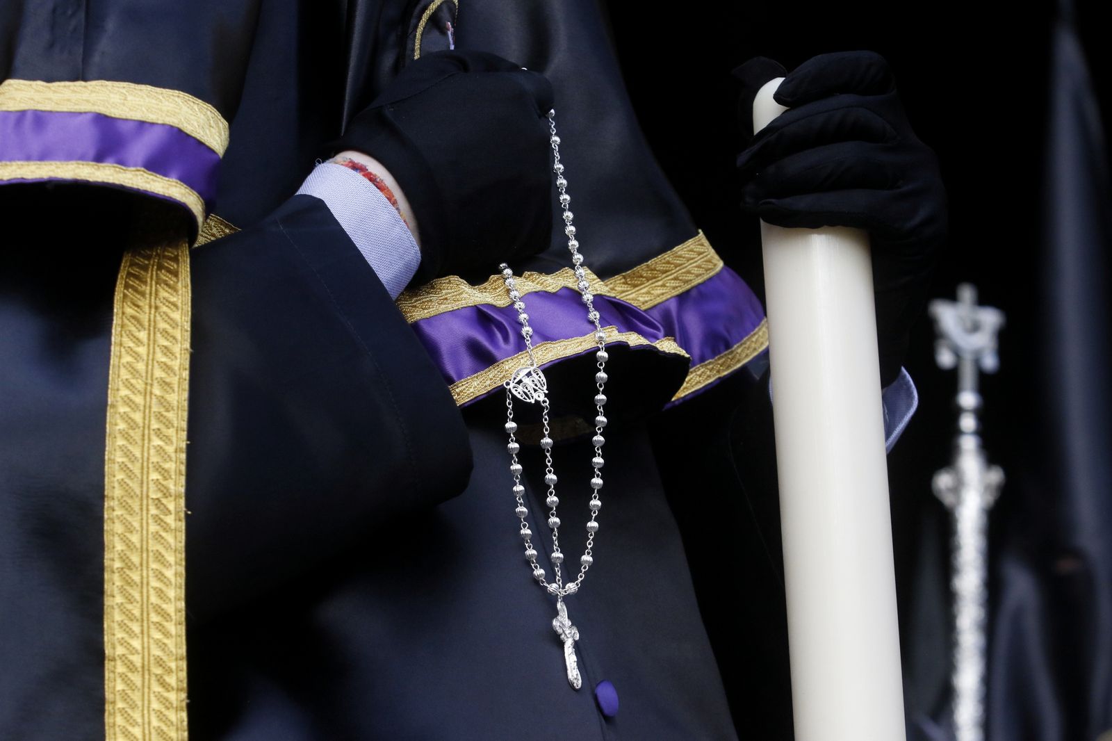 Jueves Santo en Córdoba: La procesión de las Angustias, en imágenes