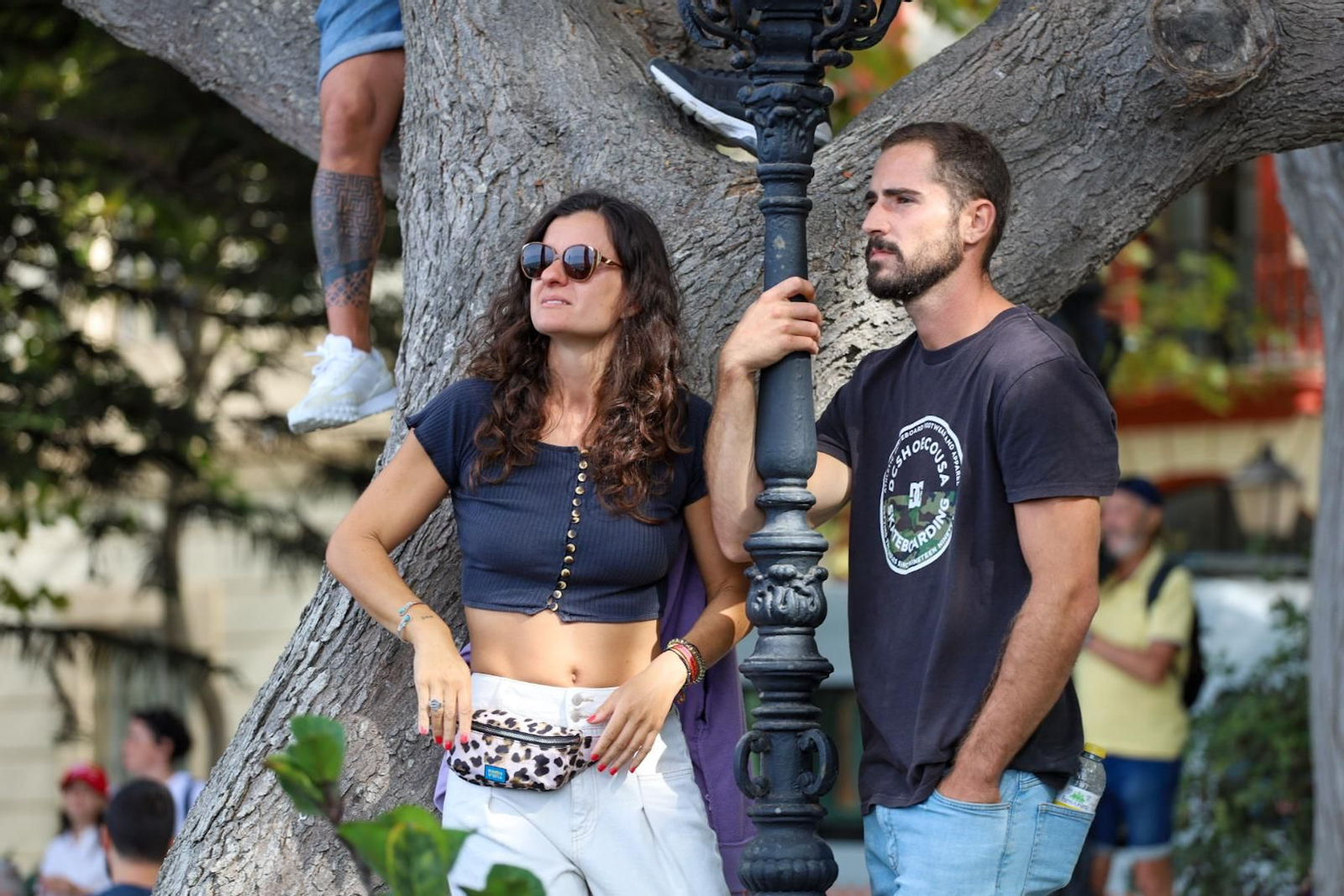 Búscate en SailGP Cádiz: La ciudad disfruta del ambiente del domingo con las actividades, las carreras y los bares