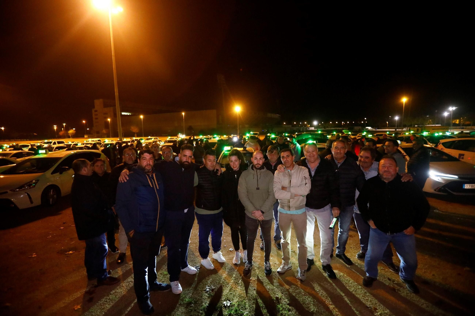 La protesta de los taxistas cordobeses contra las agresiones, en imágenes