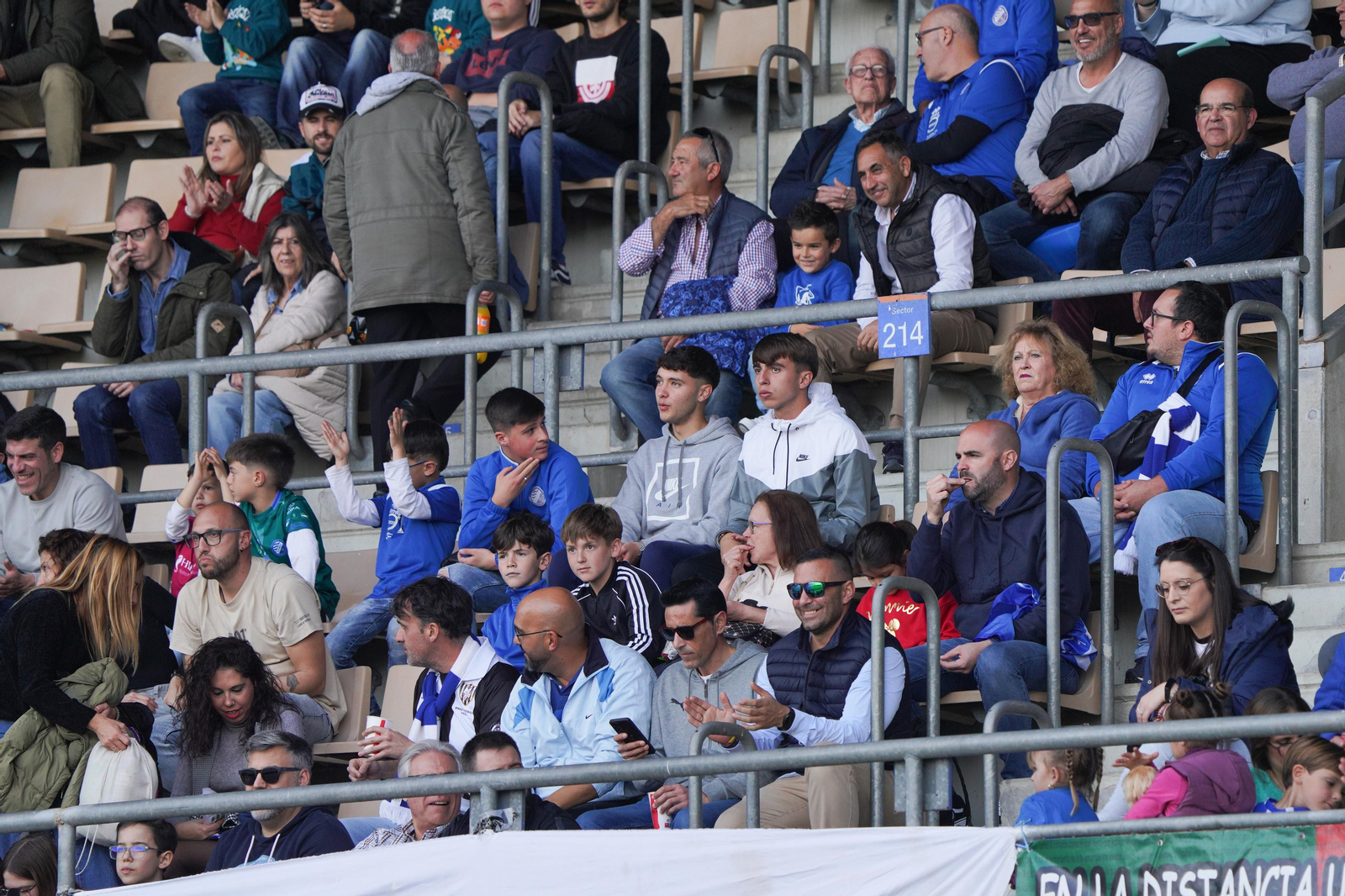 Búscate en el partido del Xerez DFC - Bollullos