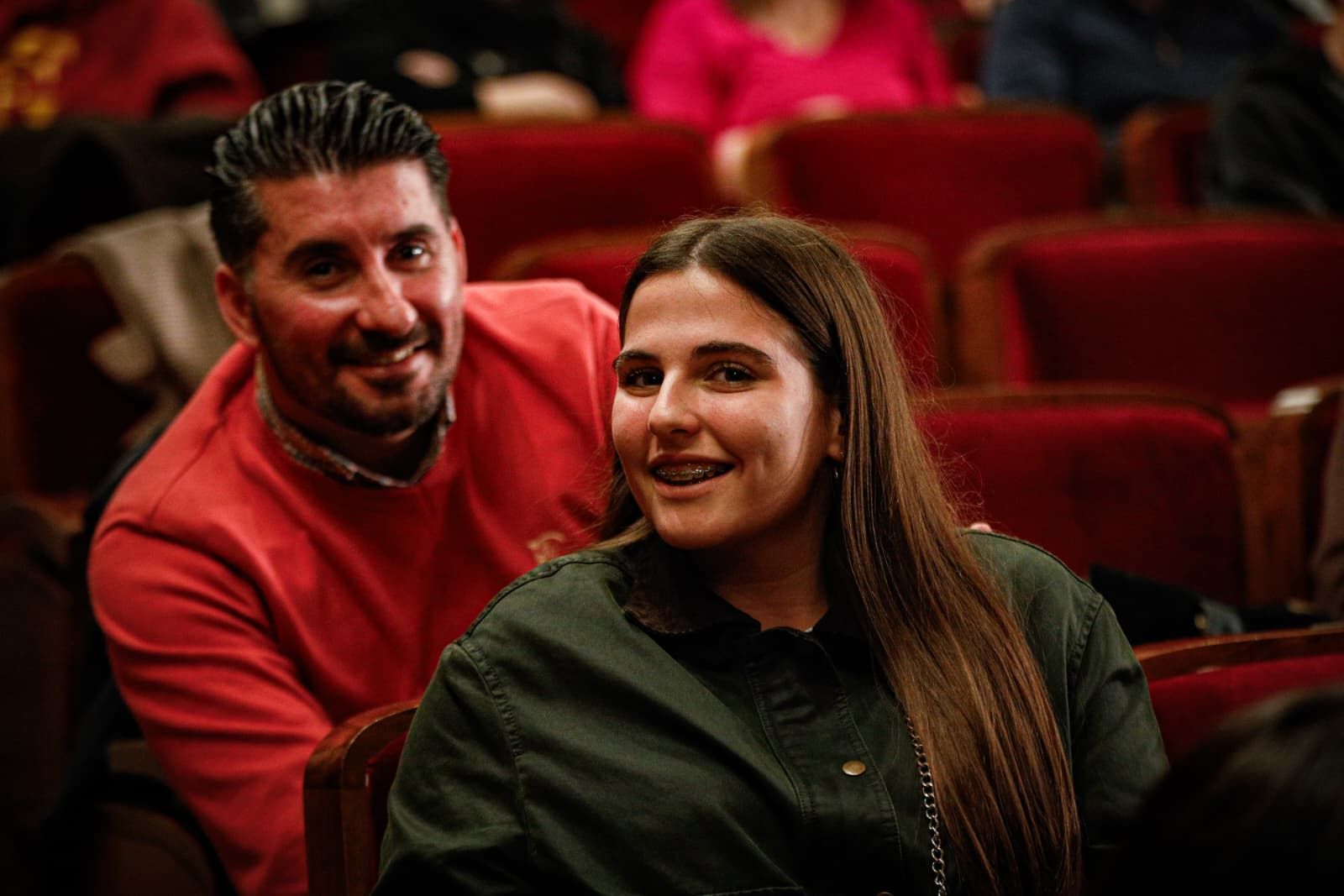 Búscate entre las mejores imágenes de la primera sesión de cuartos del COAC 2026