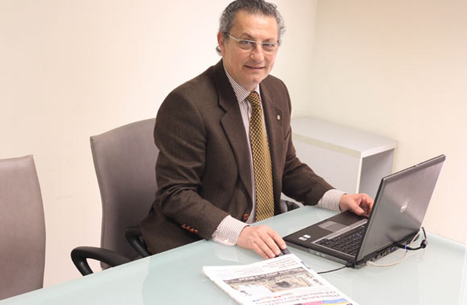 "No he observado ninguna variación en la forma de vestir a la Virgen"