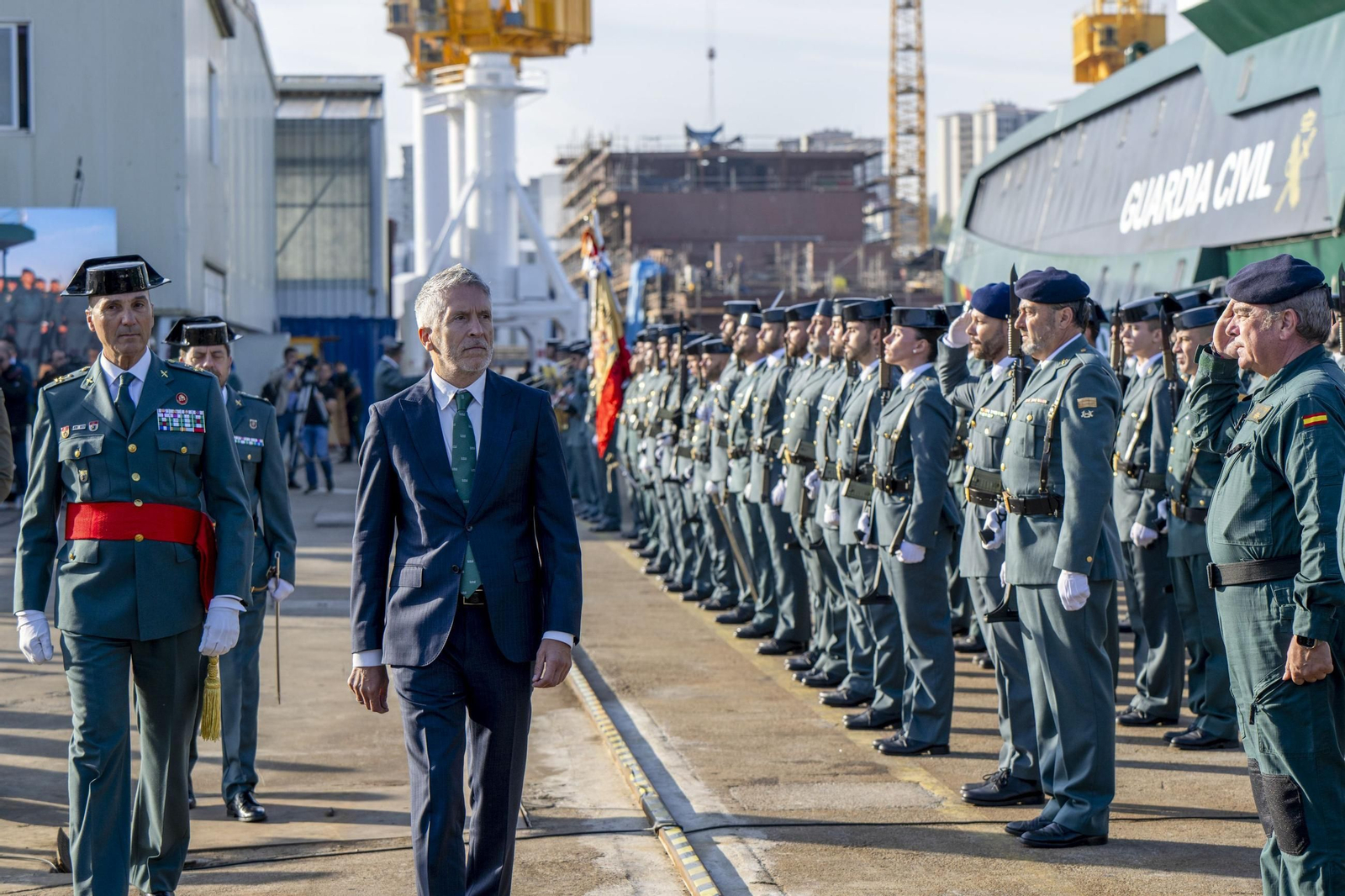 Las fotos de la entrega del buque 'Duque de Ahumada' a la Guardia Civil