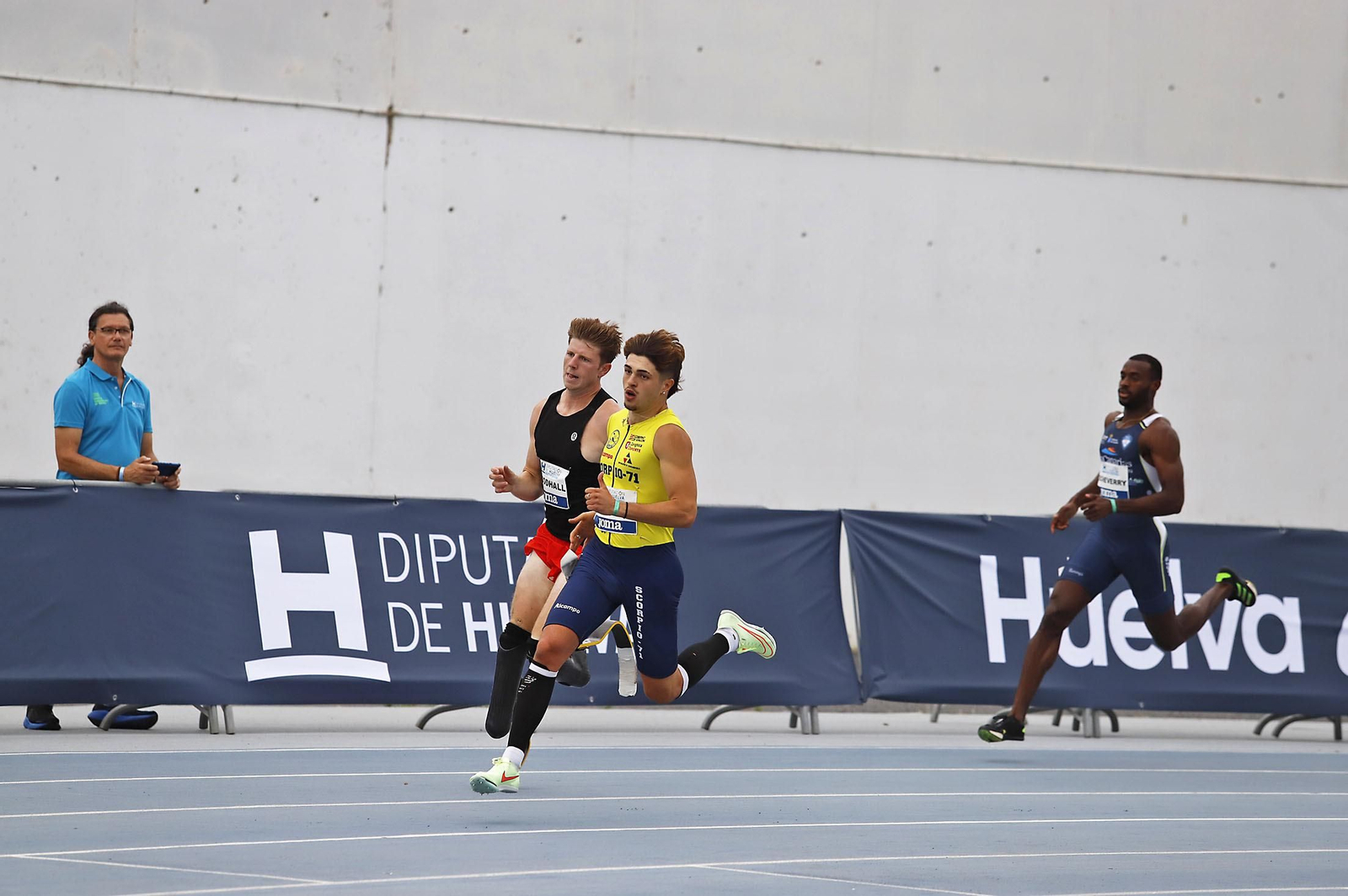 Imágenes del XIII Meeting Iberoamericano de atletismo de Huelva