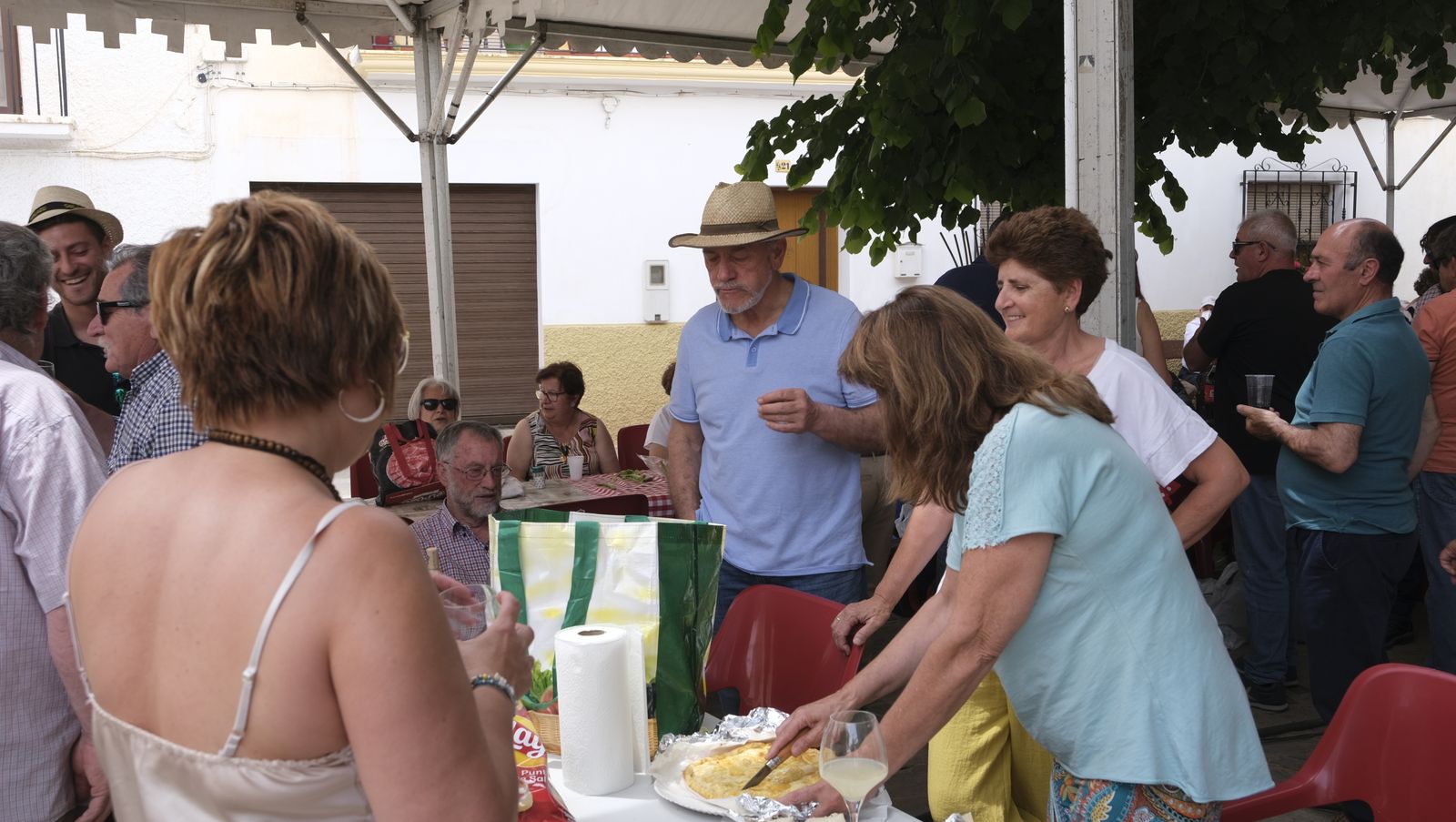 Imágenes del concurso de cata de vinos de las Fiestas de Abrucena 2022