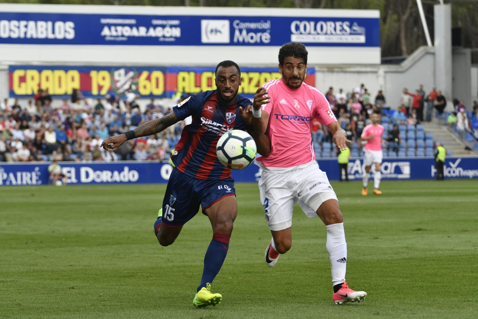 Las imágenes del Huesca-Cádiz