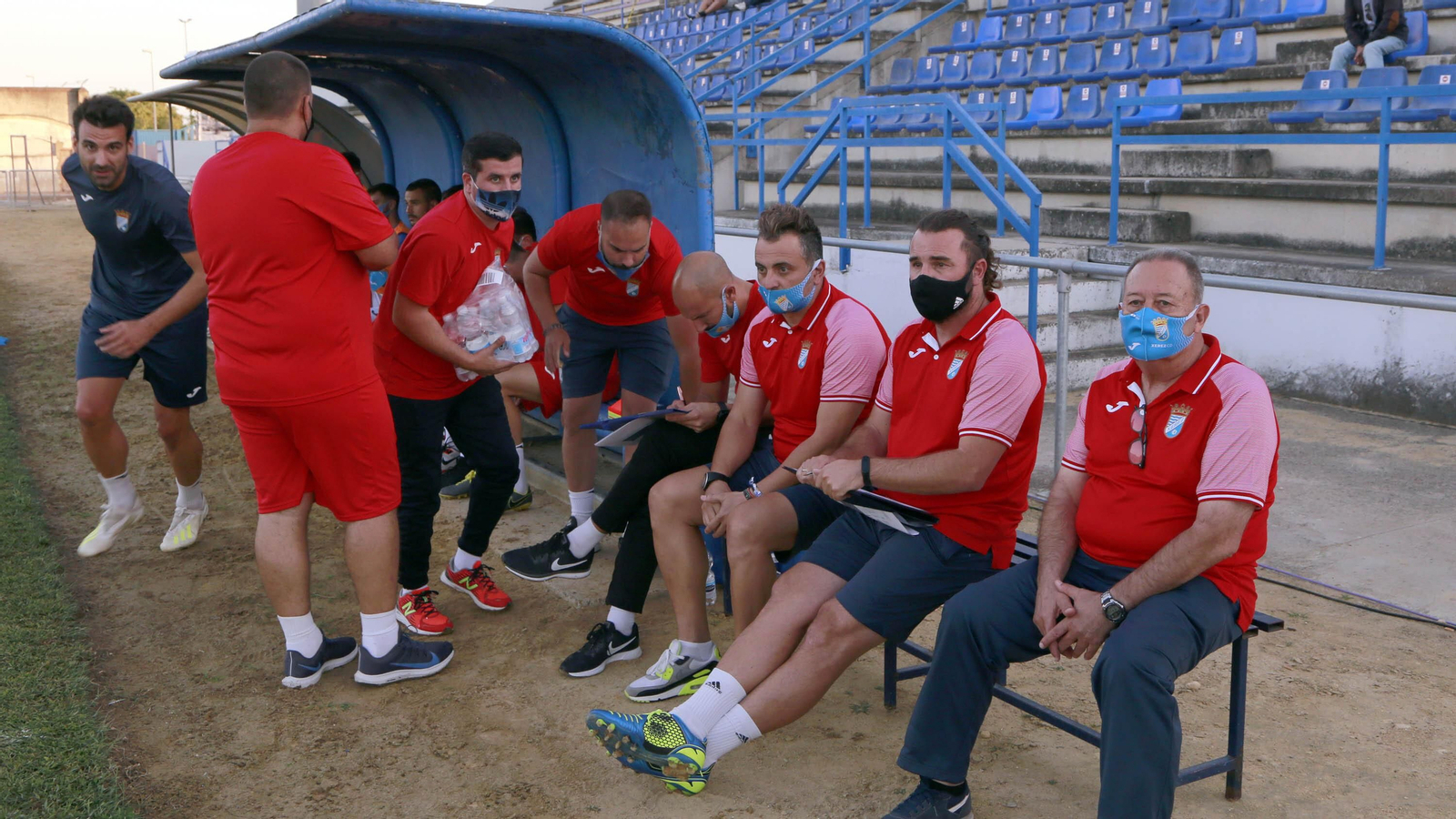 Imágenes de la presentación del Xerez CD y  Trofeo Feria de La Vendimia en La Juventud