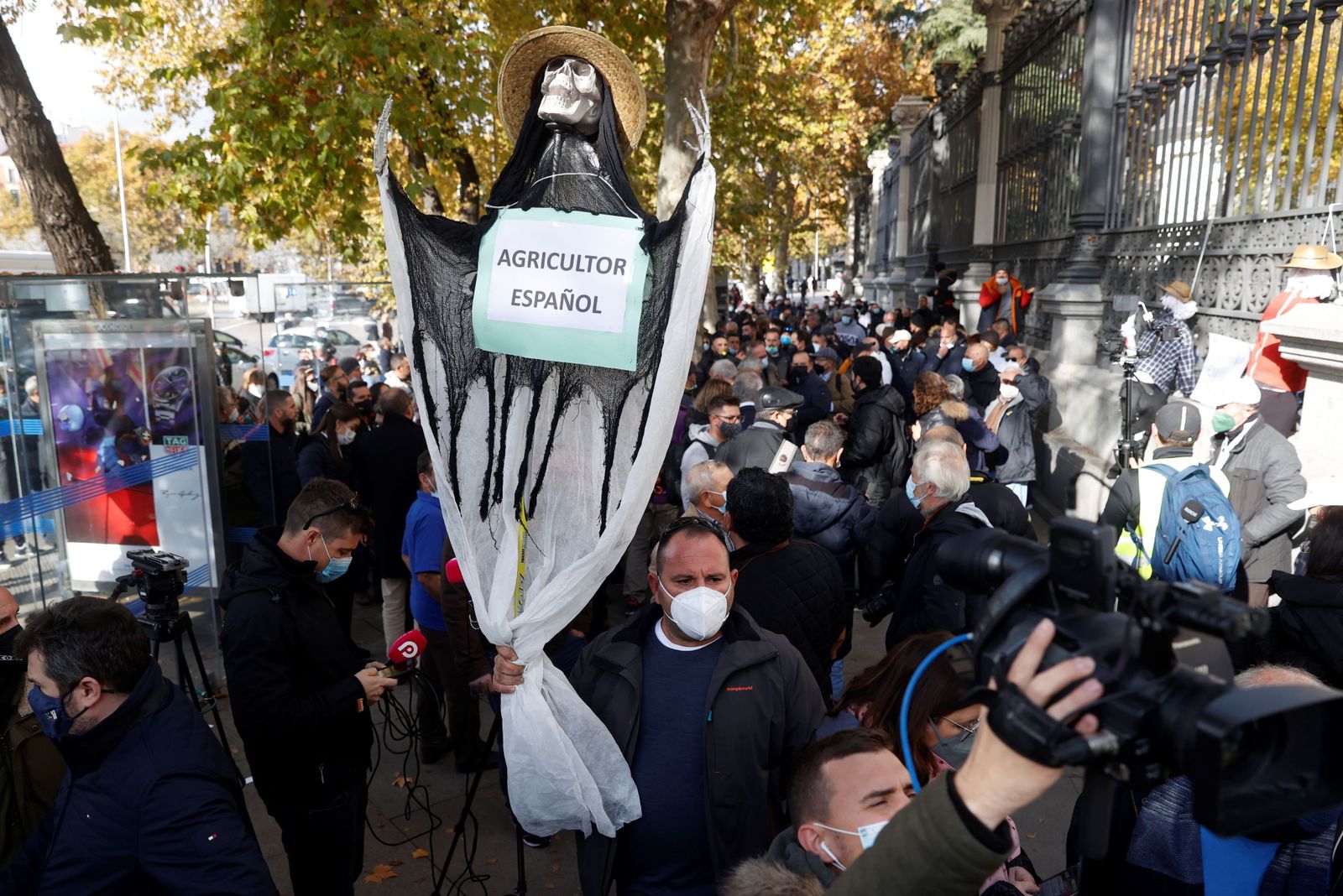Protesta del campo almeriense por los altos costes de producción y la competencia desleal el 24 de noviembre en Madrid