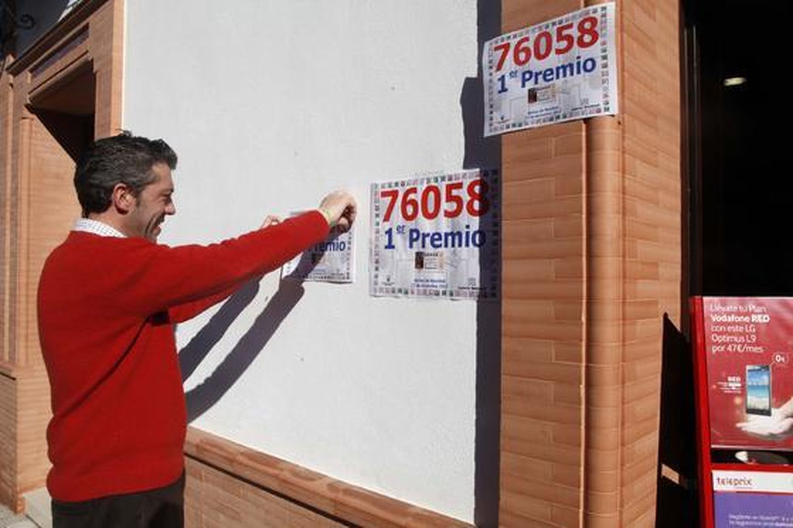 Villarrasa celebra la llegada del Gordo