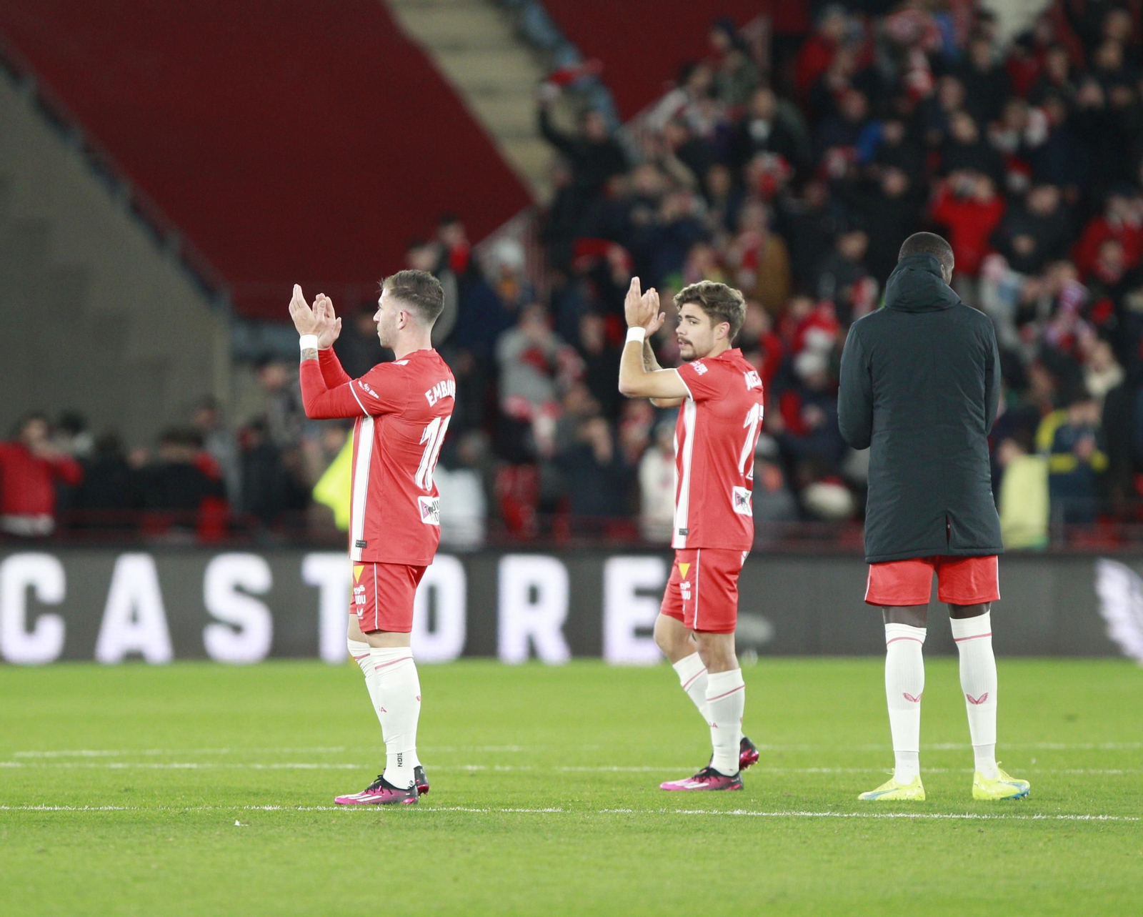 Imágenes de la victoria de la U.D. Almería ante el F.C. Barcelona