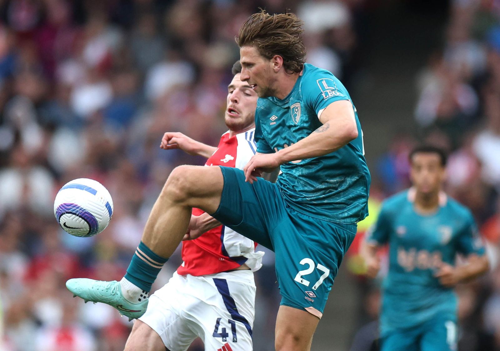 Dean Huijsen marca en el triunfo del Bournemouth en casa del Arsenal