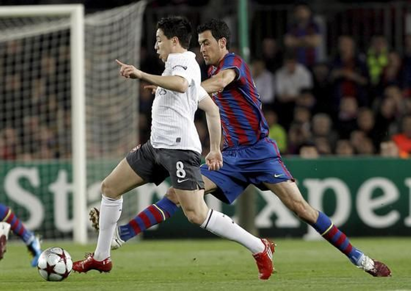 El Barcelona se clasifica para la semifinal de la Liga de Campeones tras ganar al Arsenal. / EFE