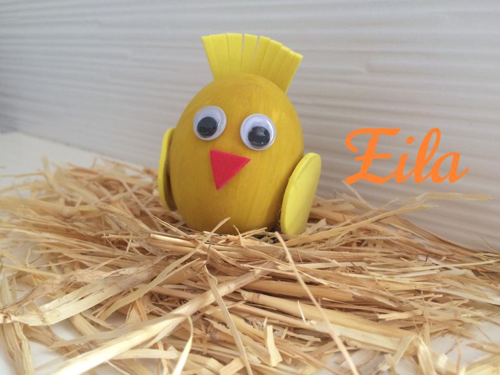 La singular tradición de los huevos pintados de Pascua de Fuente Carreteros, en fotografías