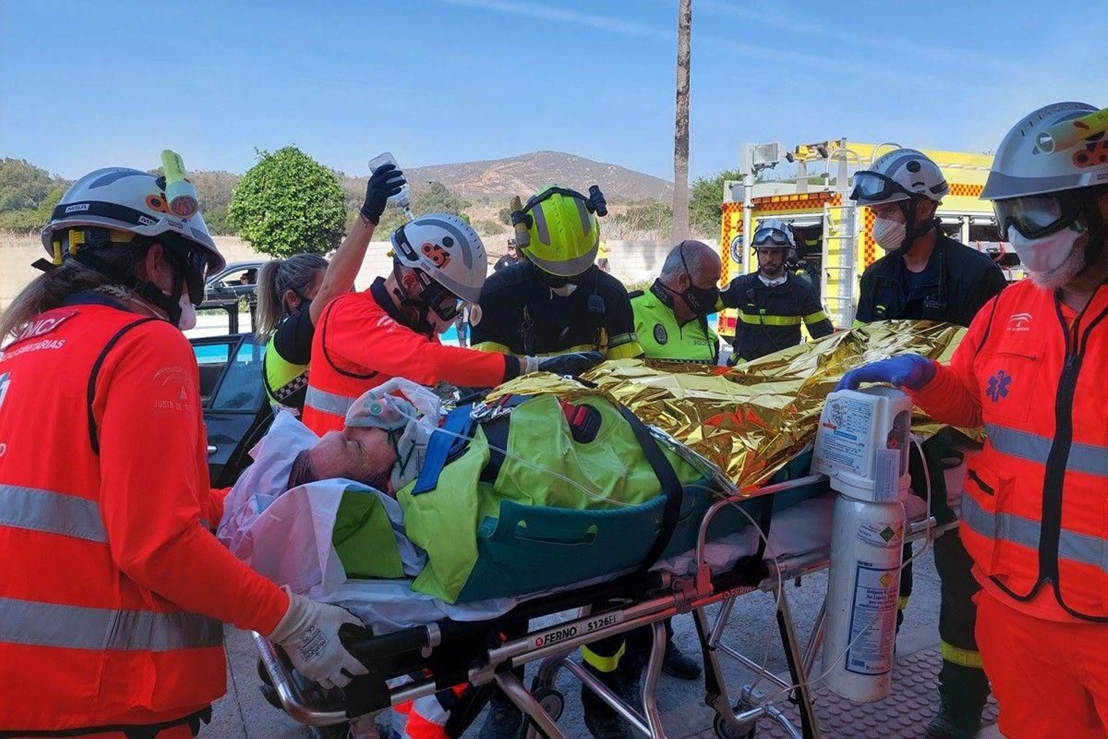 Miembros del 061 durante una asistencia.