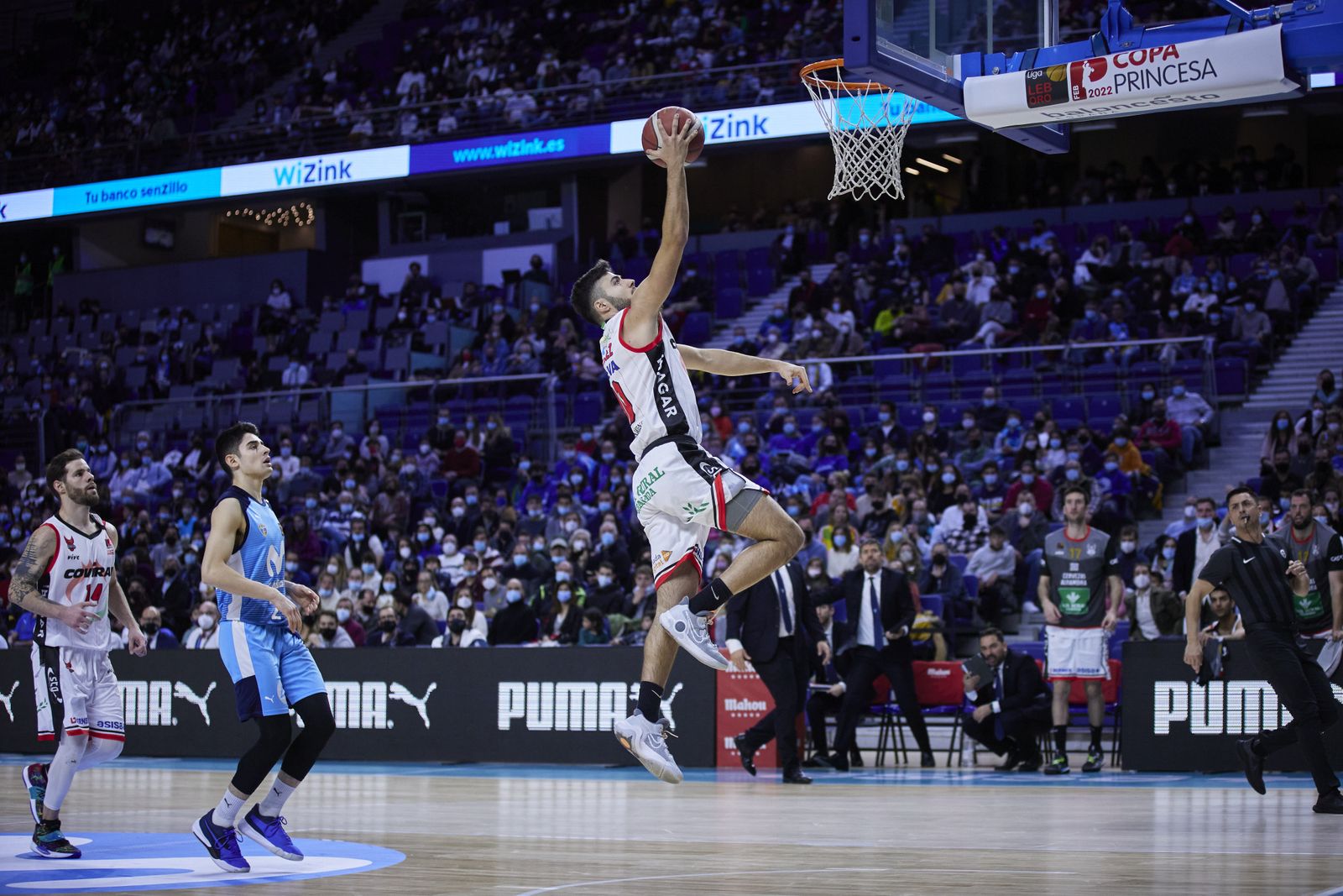 La Copa Princesa entre Estudiantes y Covirán, en imágenes