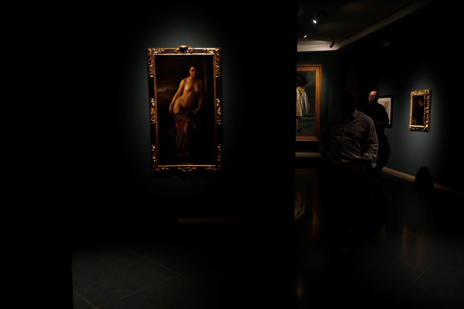 La exposición de Julio Romero de Torres y Zuloaga en Córdoba, en imágenes