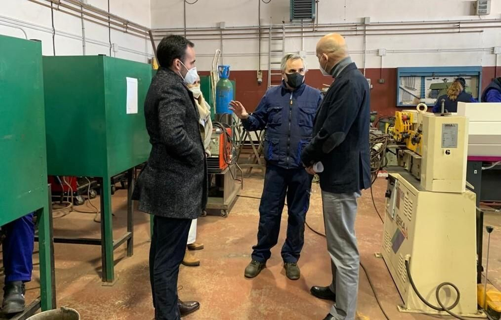 Visita de Joaquín Pérez y Ángel Herrador al Centro de FPE de Montilla.