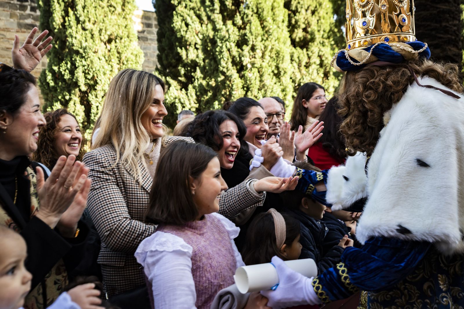Los Reyes Magos son coronados un año más en el Alcázar de Jerez