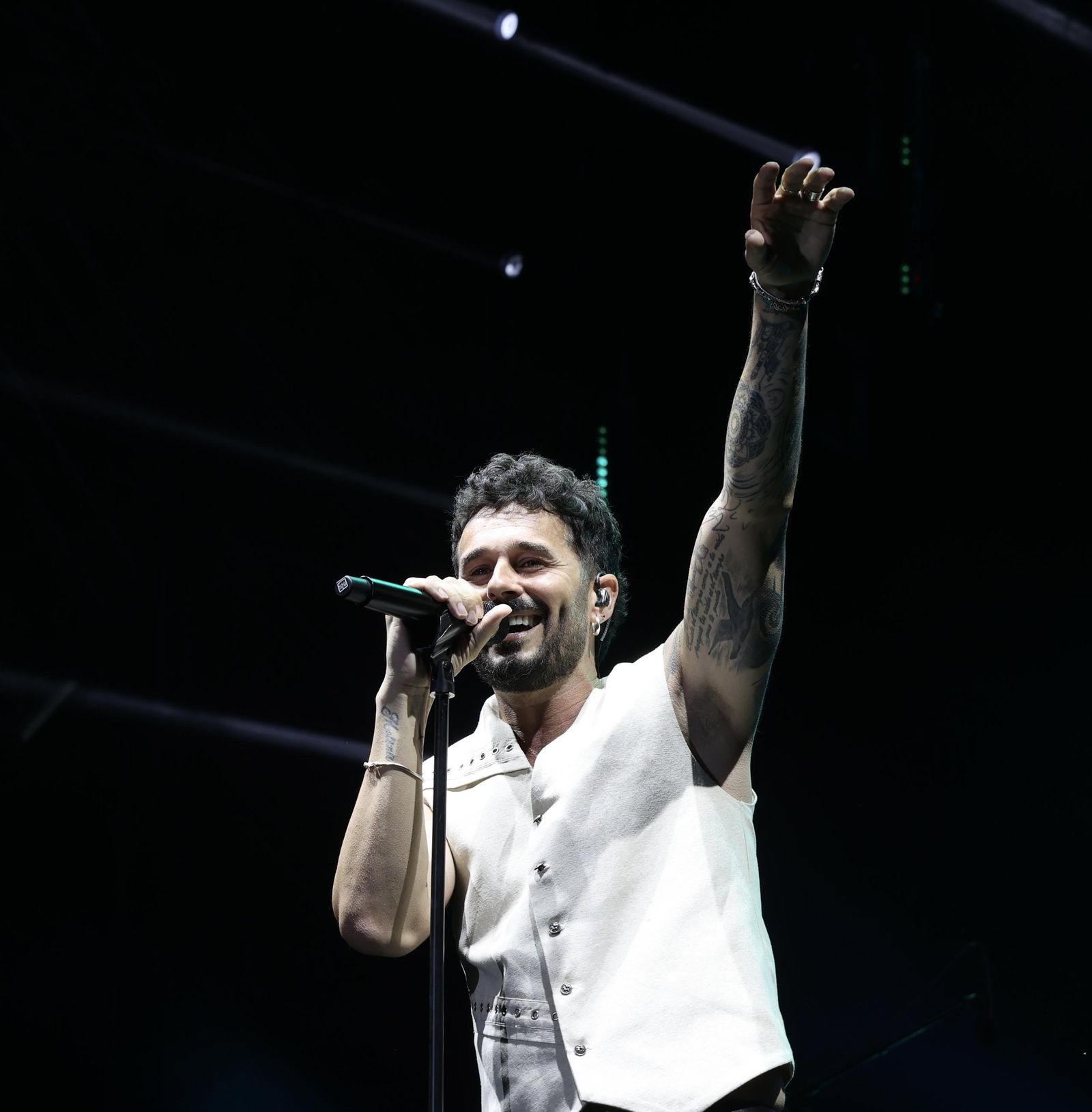 Las mejores fotos del concierto de Antoñito Molina en el Icónica Santalucía Sevilla Fest