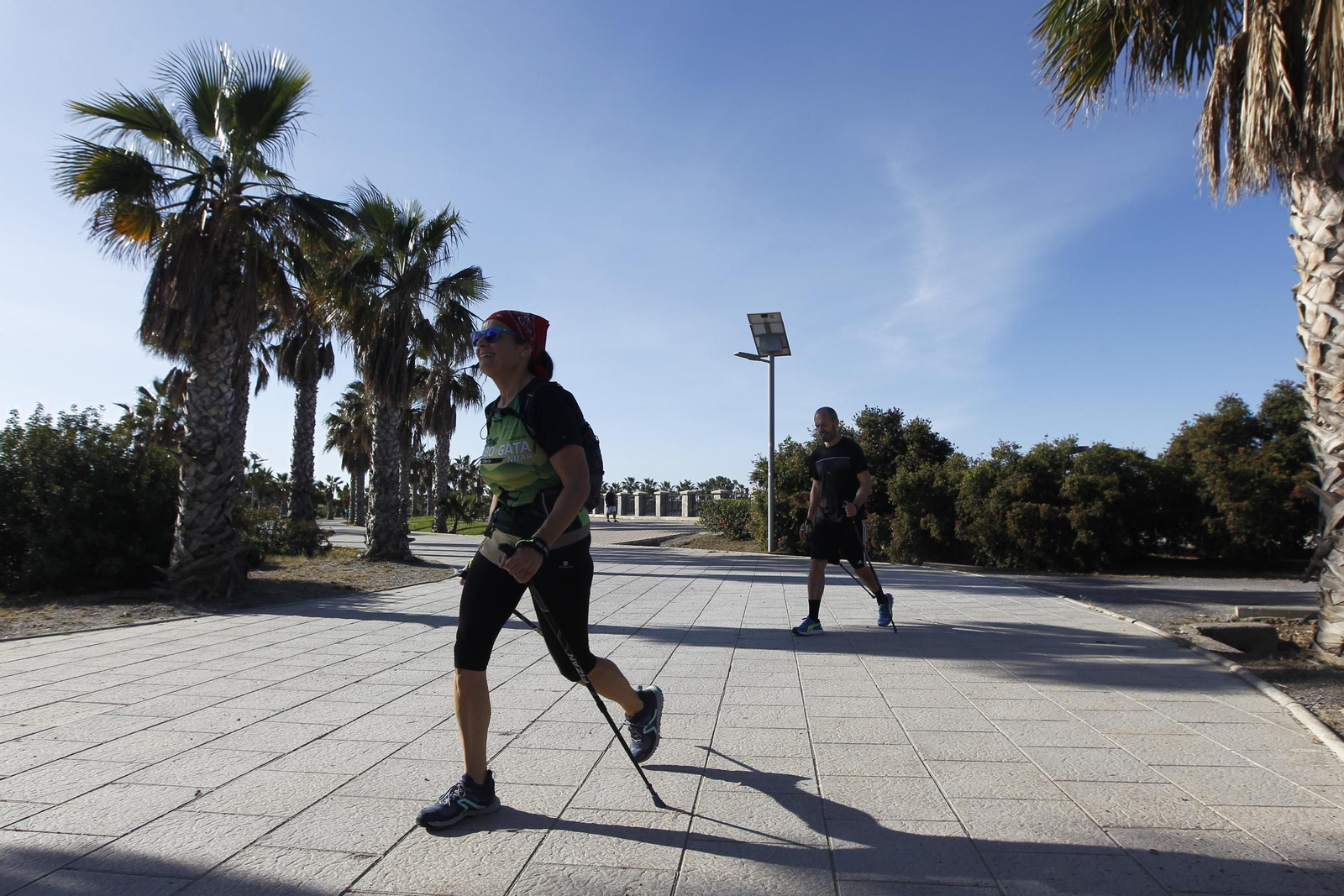 Fotogalería domingo de deporte en coronavirus. COVID-19. Almería